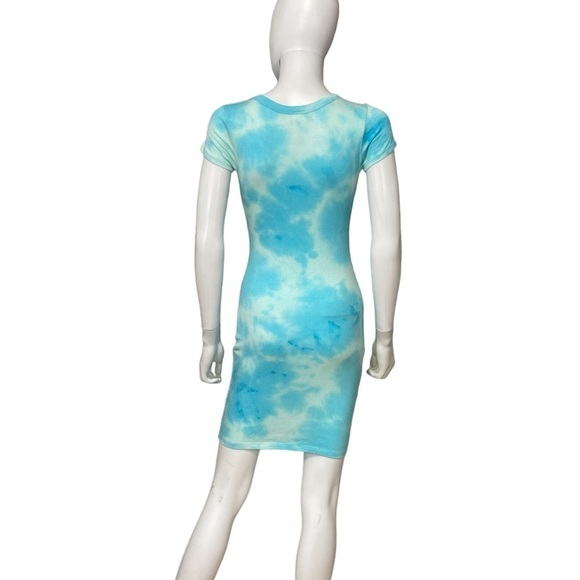 Tie Dye Cut Out Dress
New - Picture 4 of 6